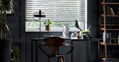 venetian blinds