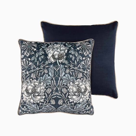 William Morris Honeysuckle & Tulip Velvet Grey Blue